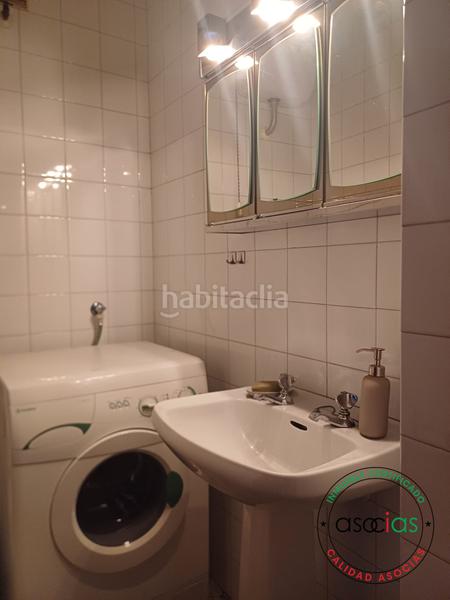 Foto 9fe63b8d-2bfe-4c66-aeb4-cf347e37382c. Alquiler piso en cl cabrales 67 se presenta una magnífica oportunidad para alquilar un espacioso piso en el corazón de septiembre a junio. este inmueble, en Gijón