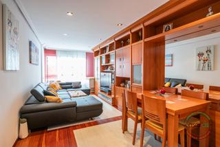 Flat in Cr carbonera 68. Venta de piso montevil, gijon