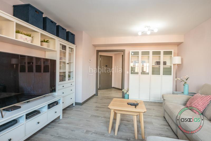 Foto ce8451fd-272e-4371-b025-841eb123b0d7. Piso en cl j mndez carreño cuchichi 7 10024 tu nuevo hogar en la corredoria te está esperando! 10024 buscas amplitud, comodidad y una ubicación privilegiada? te present en Oviedo