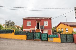 Haus  Gijón - cl altamira 12. Chalet venta zona los caleros roces