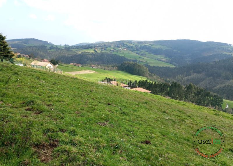 Foto 41ba02e1-c8b1-4502-95a6-9076e04bea1d. Finca rústica en Cudillero - la tabla finca edificable . en Cudillero