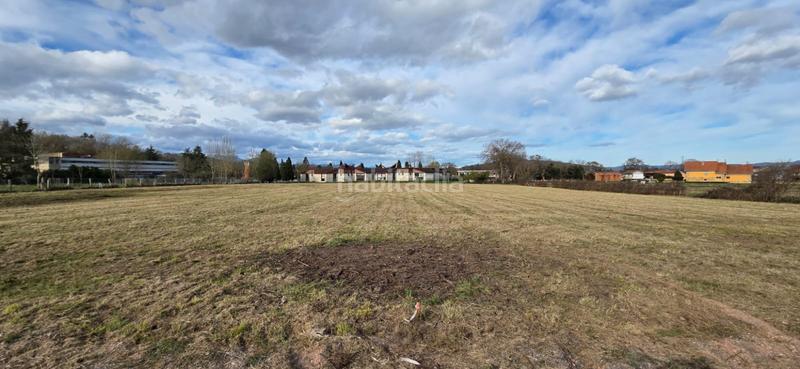 Foto a982e781-6d69-4d13-9a3b-91120e2cf207. Terrain résidentiel dans Viella-Granda-Meres Siero