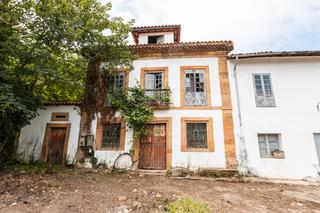 Maison à Castañera - la ponte 7. Palacio vivienda y capilla con fincas de los  diaz campomanes