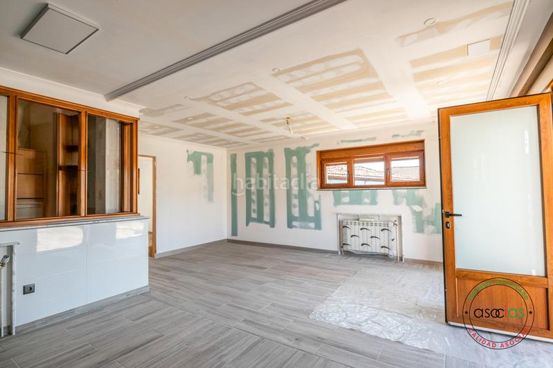 Foto 57fa4186-7359-4ecb-bc6c-34fbaeabb7aa. Casa in bobes - bo castañedo 29 in Viella-Granda-Meres Siero