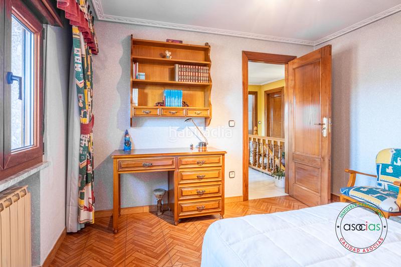 Foto aa74f94e-0ac7-426a-bfcb-9e5b2abf6e68. Casa in bobes - bo castañedo 29 in Viella-Granda-Meres Siero