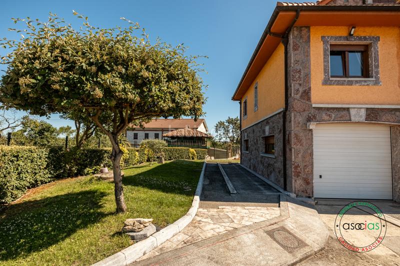 Foto beca715f-b583-4463-984c-c2d086786fae. Casa in bobes - bo castañedo 29 in Viella-Granda-Meres Siero