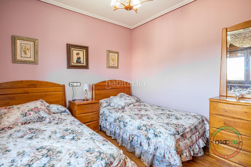 Foto ed00a178-7534-4612-be35-9cdbdf935159. Casa in bobes - bo castañedo 29 in Viella-Granda-Meres Siero