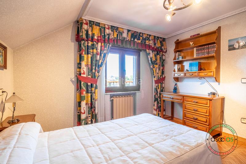 Foto fa7aec29-404f-4cba-8d95-49314e0f6a70. Casa in bobes - bo castañedo 29 in Viella-Granda-Meres Siero