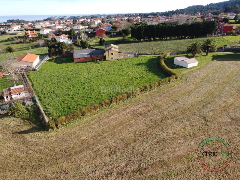 Foto 0abe4afc-4a94-4a81-8bd7-20a90acc0fba. Terreno residencial en novellana - camin de la fontica construye tu sueño en novellana finca de 2.300m a 5 min del mar en Cudillero