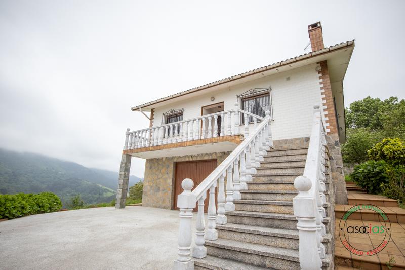 Foto b76f4b96-4af0-4ba4-8770-e3c1f85c2ff8. Haus in Colunga - lg carrandi 79 in Colunga