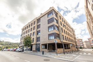 Appartement  Cl jose luis quiros alvarez 4. Piso en venta pola de siero