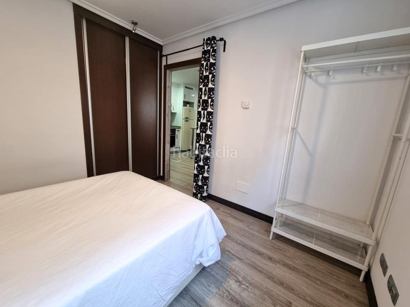 Foto 2c17261f-ed93-407b-b603-0fb053c48bc3. Rent flat in cl julio gonzalez pola 4 in Masip Oviedo