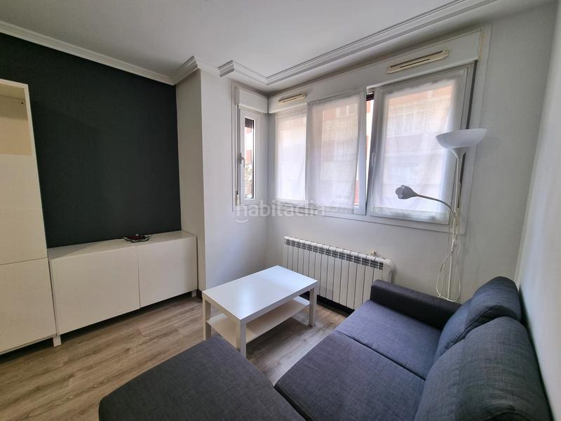 Foto af9673d8-f84d-40a8-ac25-81d94283310e. Rent flat in cl julio gonzalez pola 4 in Masip Oviedo