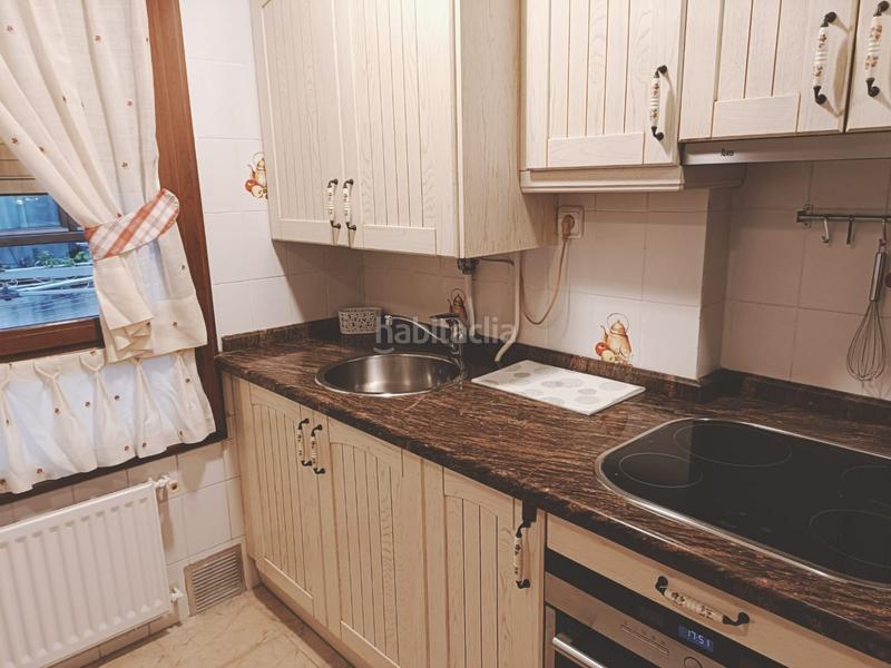 Foto 6f4875f2-73a4-4458-9063-2f8fb73ce0cb. Alquiler piso en Gijón - dindurra 18 piso en alquiler calle dindurra, gijon en Gijón