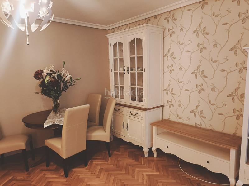 Foto d5558924-9ad5-415f-87a6-cf1e0fa37137. Rent flat in Gijón - dindurra 18 in Centro Gijón