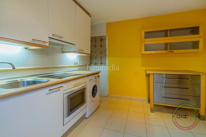 Foto 0c7263a9-d2bb-4762-81f9-b3f1d01c953f. Reihenhaus in Griñón - c/ los alcazares 88 in Griñón