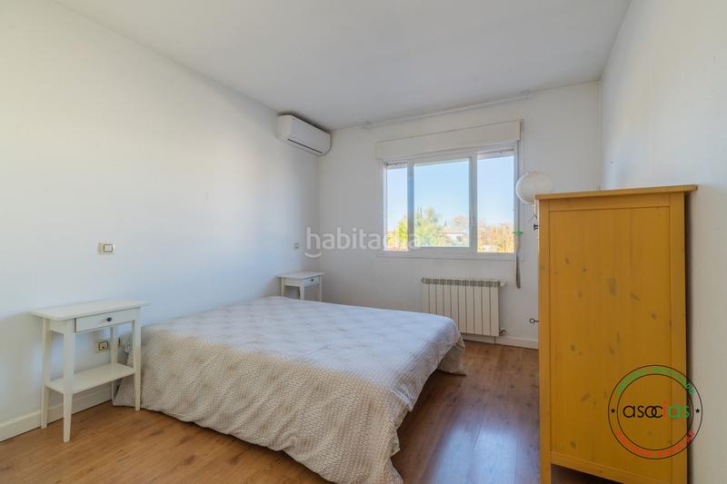 Foto 17f105ec-e052-40f3-85ea-158302e9c77c. Reihenhaus in Griñón - c/ los alcazares 88 in Griñón