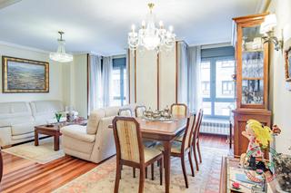 Pis en Cl fuertes acevedo 11. Piso de cuatro habitaciones en fuertes acevedo