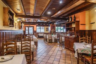 Local commercial à Lugo de llanera - avenida pando 15. Venta restaurante completamente instalado ubicado en lugo de lla