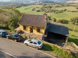Casa  Carretera as233 39. Oportunidad única de adquirir una encantadora casa en el pintore