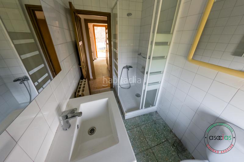 Foto 211328cd-ddcb-435c-a7c8-30da66ff972f. Casa in carretera as233 39 in Regueras (Las)