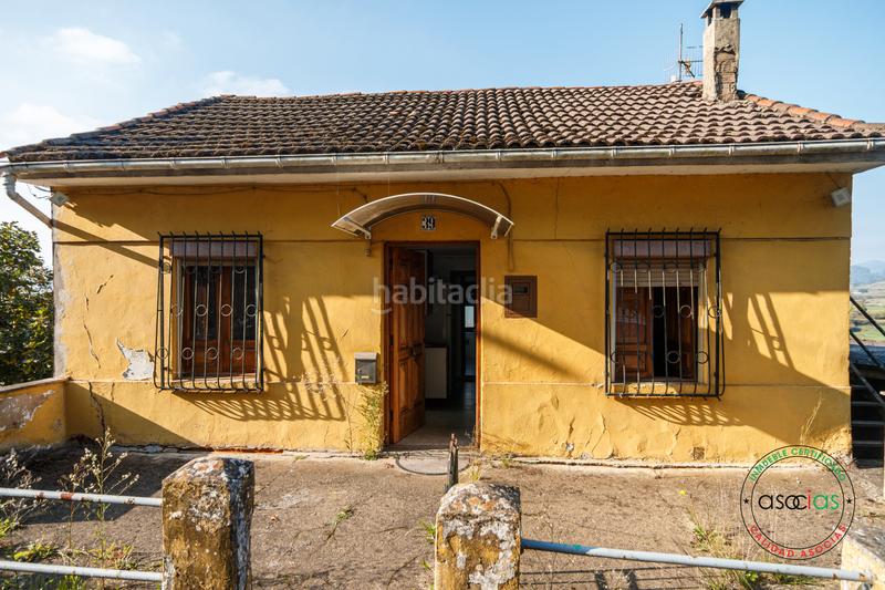 Foto b7ffdd2c-30c7-4eb6-913c-4bcbb01df879. Casa in carretera as233 39 in Regueras (Las)