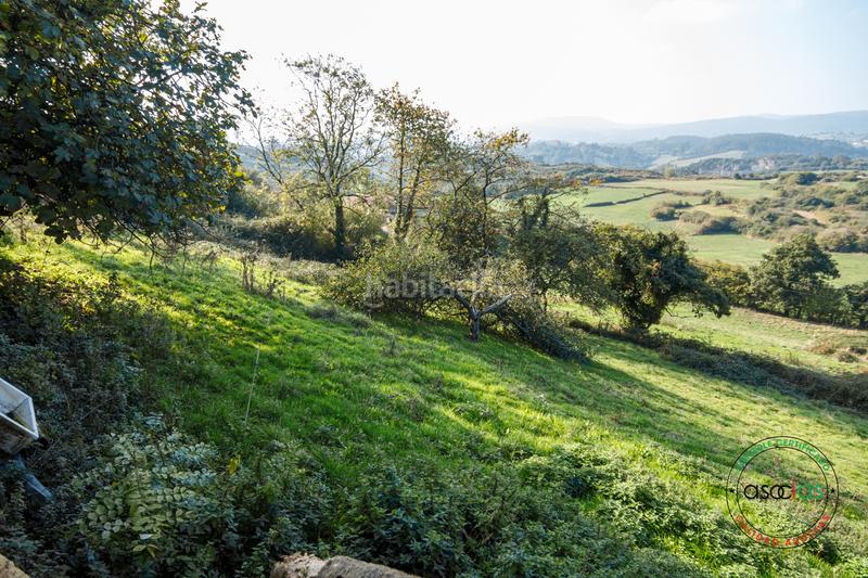 Foto e3e2243f-d325-425f-9bfb-4e5a93d654e6. Casa in carretera as233 39 in Regueras (Las)