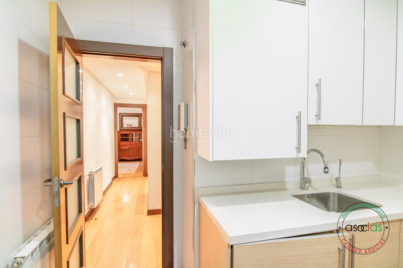 Foto 081b6dc7-7c5b-459f-86a5-cda30935ddc0. Flat in Oviedo - cl miguel angel blanco 5 in Masip Oviedo