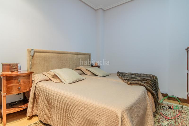 Foto 1899f078-873e-4357-83b3-f8a6401f3767. Flat in Oviedo - cl miguel angel blanco 5 in Masip Oviedo