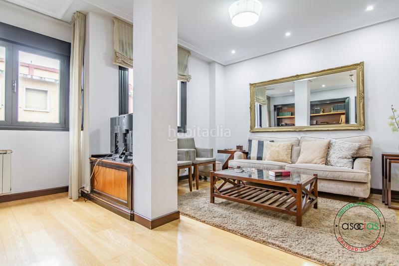 Foto 6c08950a-ba1c-4460-8b2d-c60d6591b457. Flat in Oviedo - cl miguel angel blanco 5 in Masip Oviedo