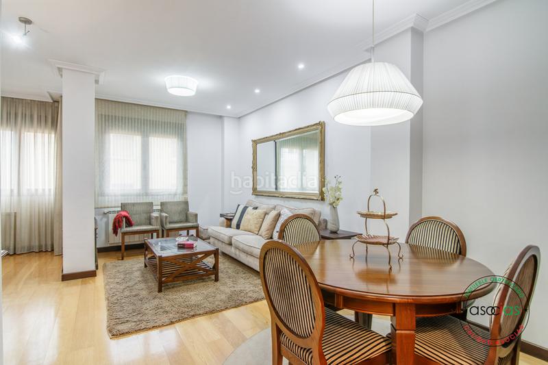 Foto b988f9fb-12fe-4533-9071-2b950369773f. Flat in Oviedo - cl miguel angel blanco 5 in Masip Oviedo