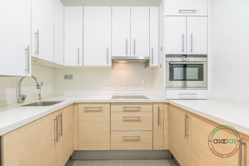 Foto bf7d4320-d8b6-4fd1-9445-a800730a7ed6. Flat in Oviedo - cl miguel angel blanco 5 in Masip Oviedo