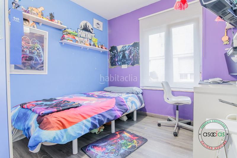 Foto 30c7b15b-ceb8-4a33-848f-5200f7e13ae2. Maison dans Gijón - cl jorge guillen 87 dans Santa Bárbara Gijón