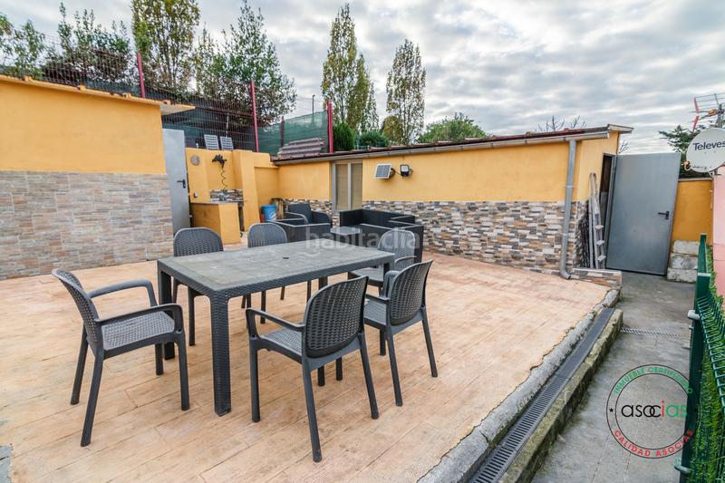 Foto 4b799f06-a950-4a19-9a79-bba71b529dc6. Maison dans Gijón - cl jorge guillen 87 dans Santa Bárbara Gijón