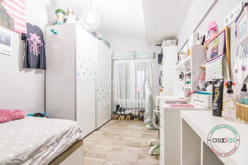 Foto e8430bb6-702c-4bb6-aa14-b8e82d524650. Maison dans Gijón - cl jorge guillen 87 dans Santa Bárbara Gijón