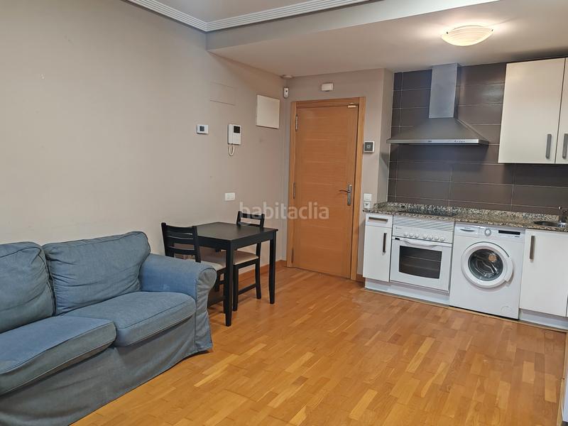 Foto 538deea6-9d58-41e7-914a-d9291c4881c0. Rent flat with heating in Ciudad Naranco - Prados de La Fuente Oviedo