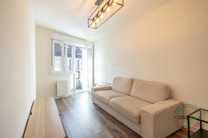 Foto 5babdd83-6c34-43bd-a798-750a3e165caa. Piso en Oviedo - cl nueve de mayo 12 piso en venta centro en Oviedo