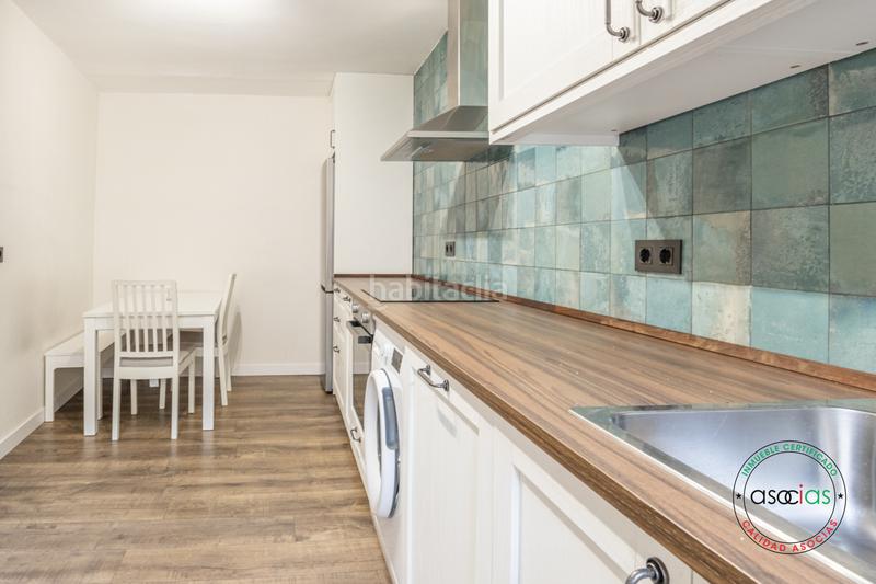 Foto ce066acb-c607-4fab-a2f8-45d3a521778a. Piso en Oviedo - cl nueve de mayo 12 piso en venta centro en Oviedo