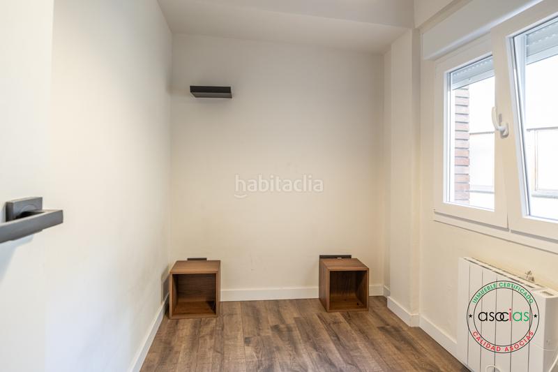 Foto d9a50735-a8a3-488c-9dce-2971f3664b37. Piso en Oviedo - cl nueve de mayo 12 piso en venta centro en Oviedo