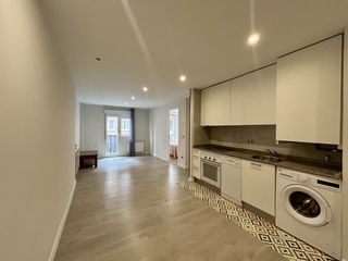 Rent Flat  Gijón - cl antonio cabanilles. Piso junto a jesuitas para alquiler de larga duración orientació