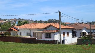 Casa aparellada  Asturias - cm palmeras 244. Casa en venta en el rinconin junto a la playa de san lorenzo