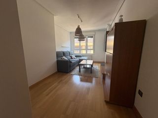Miete Etagenwohnung in Cl monte sueve 11. Piso alquiler oviedo
