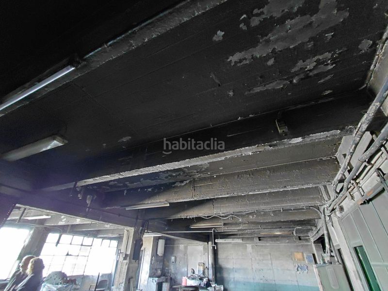 Foto 4000740b-7908-4fee-9a42-e38c3baf8757. Local comercial a Rekalde Centro Bilbao
