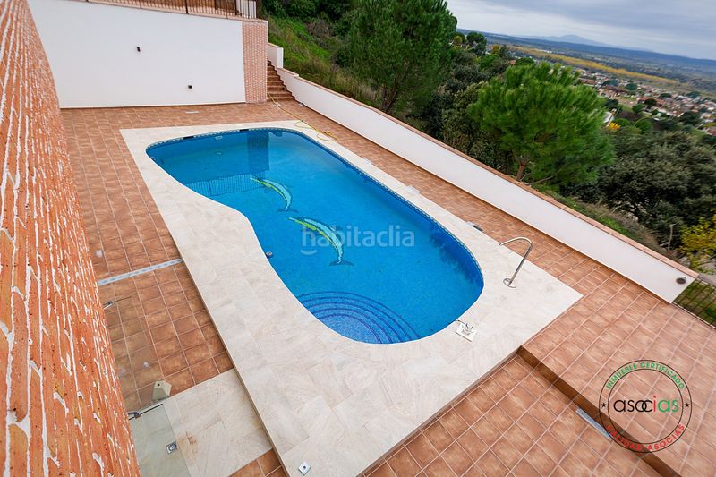 Foto c8538fdb-46c9-4385-b588-fef9a9ab047c. Casa amb calefacció piscina a Méntrida