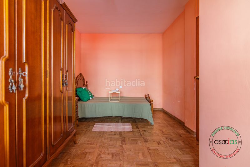 Foto fe8ef3b9-8fc1-4bd2-9f99-91d5740d6ef1. Pis amb calefacció a Grado