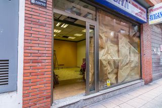 Local Comercial a Sama - cl capitan alonso nart 19. En venta espacioso local comercial en sama