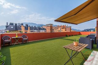 Attico in Oviedo - av lisboa 3. Impresionante atico zona huca con terraza