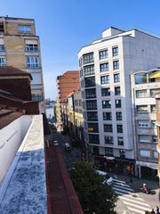 Location Attique  Gijón - capua. Apartamento reformado a pasos de la playa de san lorenzo c capua