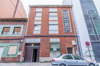 Attique  Sama - salustio regueral 8-10. Edificio en venta en sama de langreo