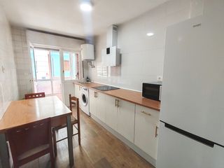 Lloguer Pis  Gijón - cl pizarro. Piso alquiler larga duración zona la calzada